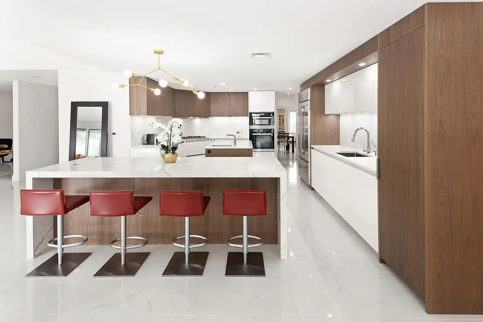 Queens, New York kitchen, photo 1